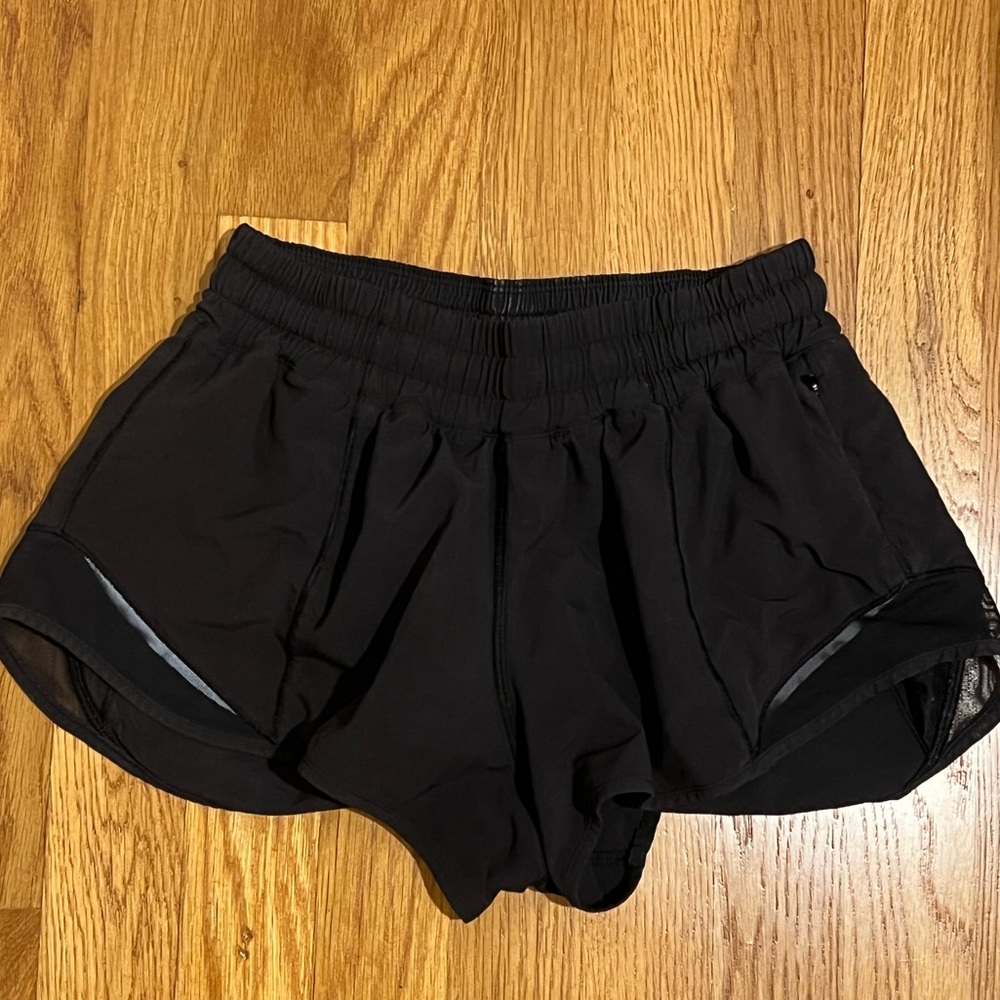 Lululemon hotty hot shorts